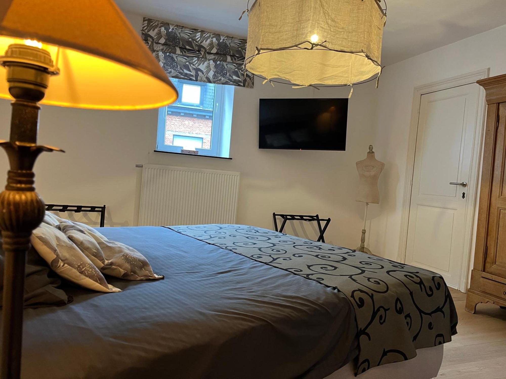 Les Terrasses De Sax Bed and Breakfast Ντινάντ Δωμάτιο φωτογραφία